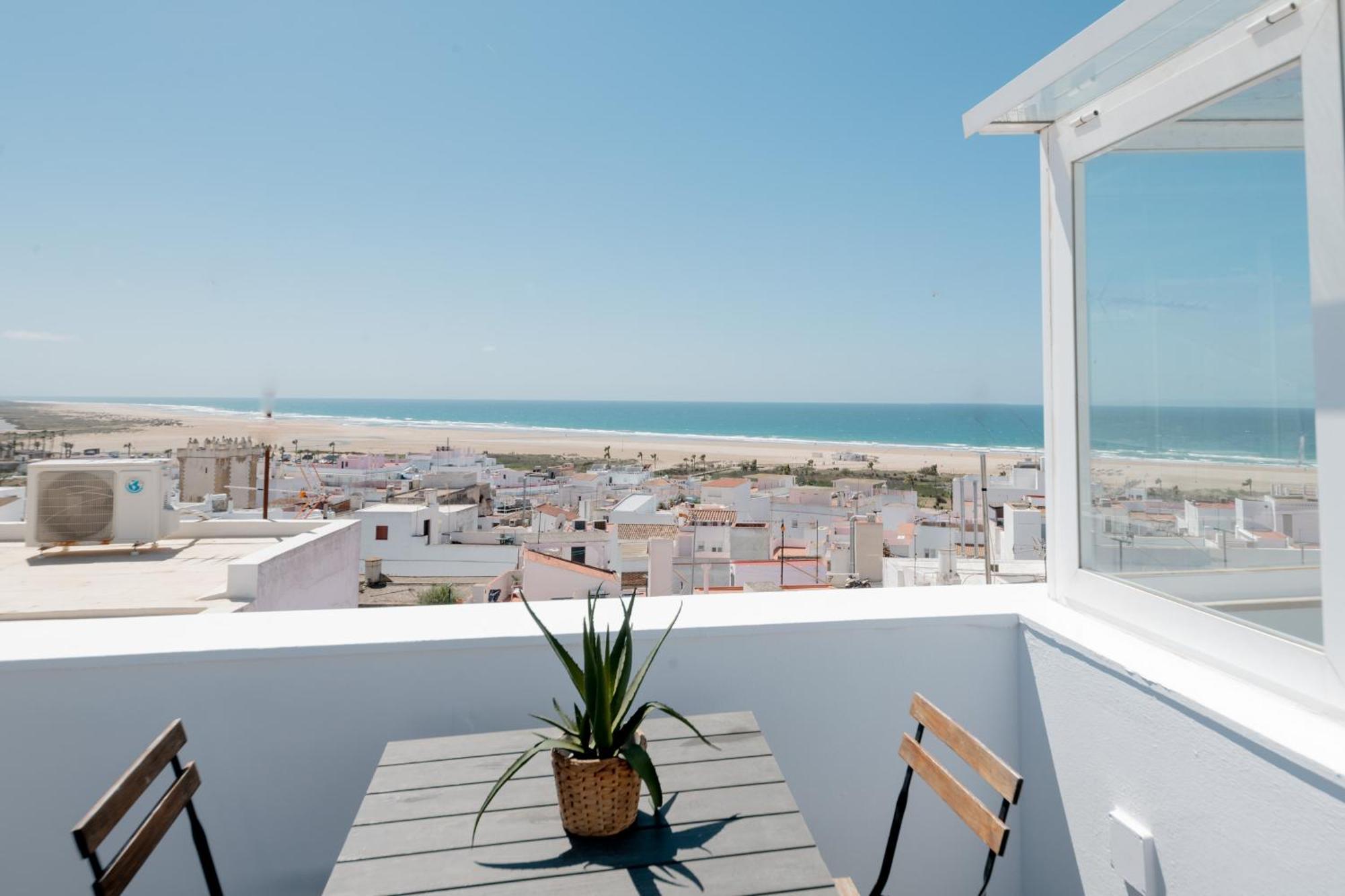 Apartamentos La Vista Conil De La Frontera Luaran gambar
