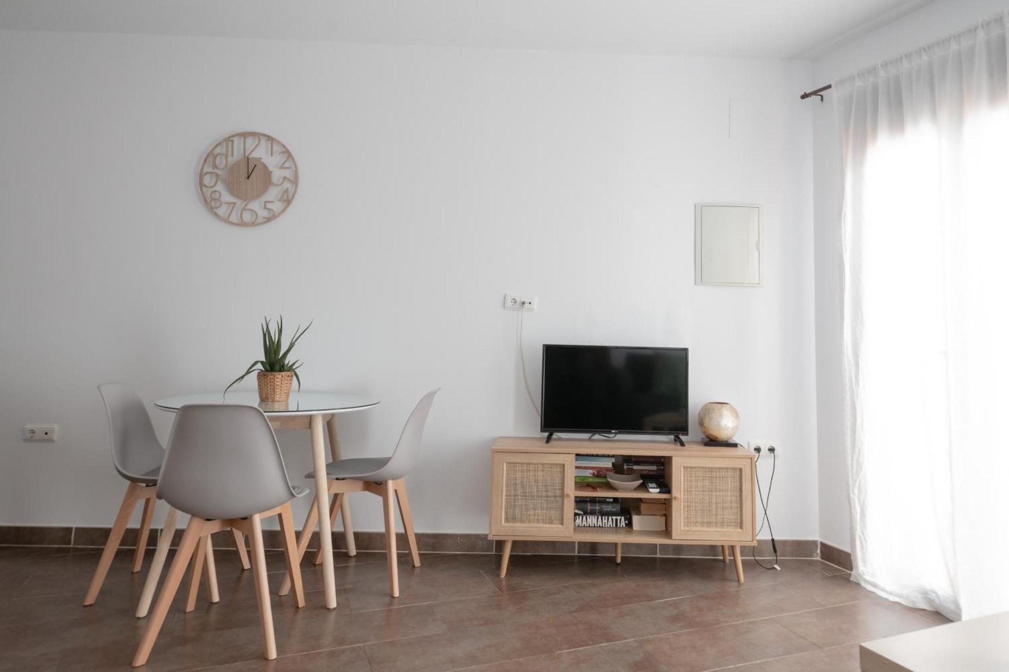 Apartamentos La Vista Conil De La Frontera Luaran gambar