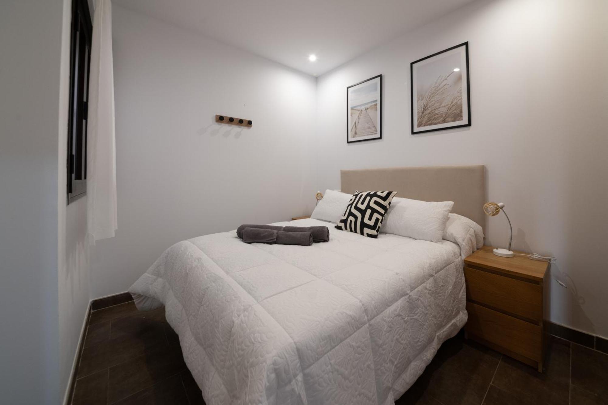 Apartamentos La Vista Conil De La Frontera Luaran gambar